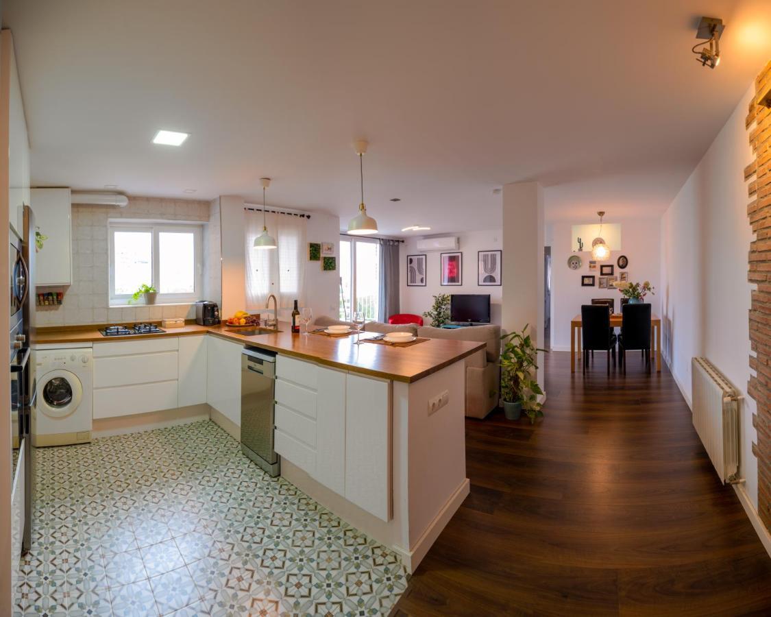 Santa Paula Loft Apartment Malaga Bagian luar foto