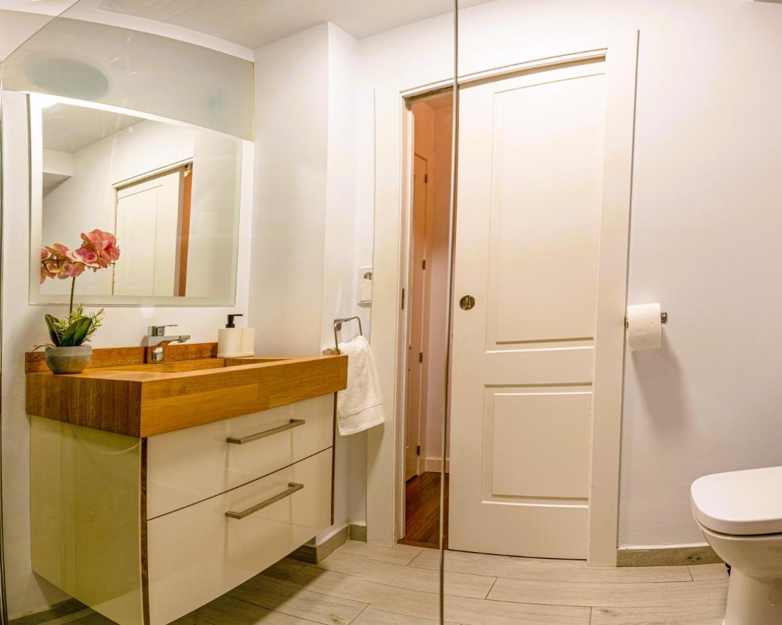 Santa Paula Loft Apartment Malaga Bagian luar foto